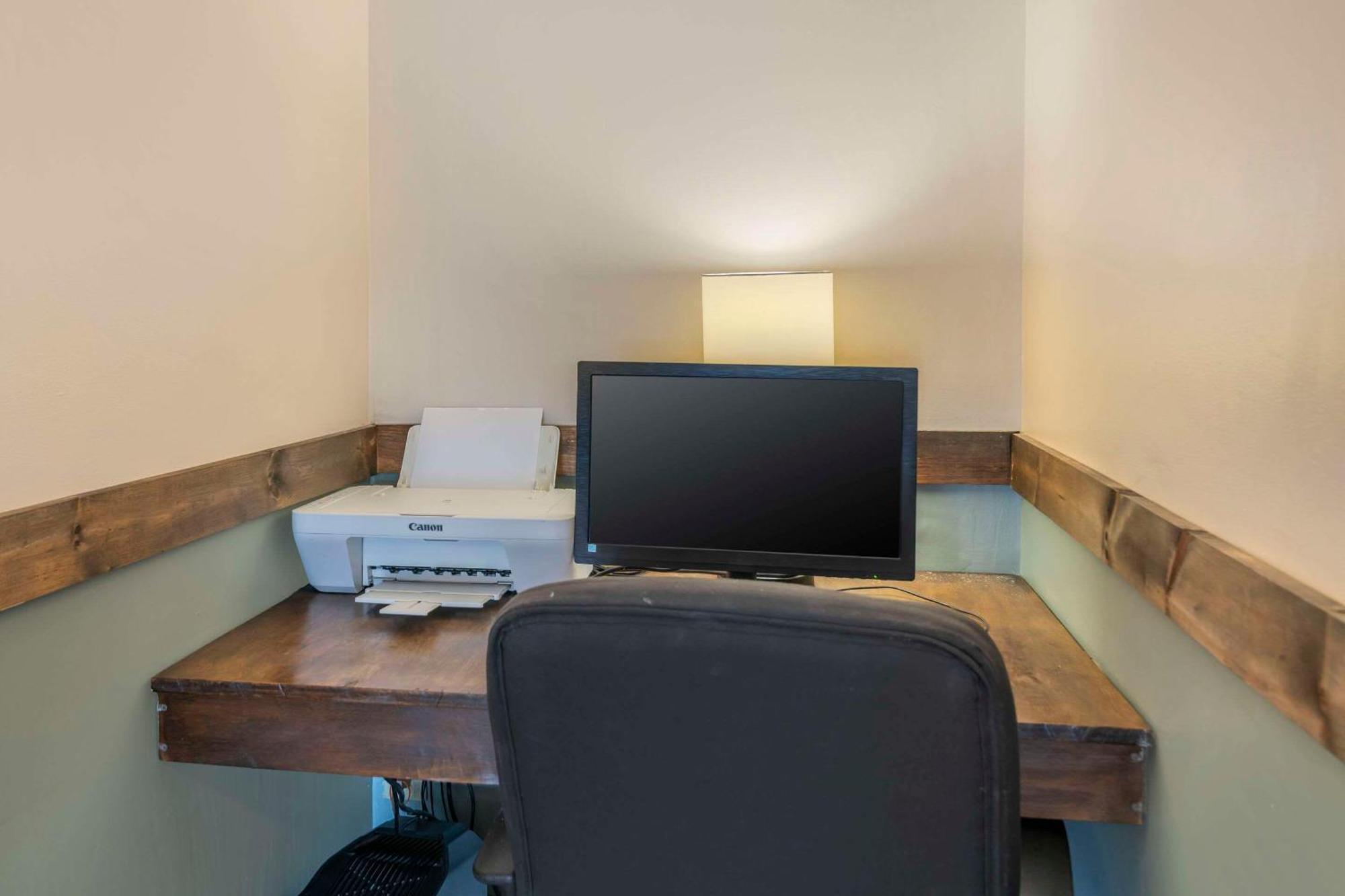 Quality Inn At Bangor Mall Εξωτερικό φωτογραφία